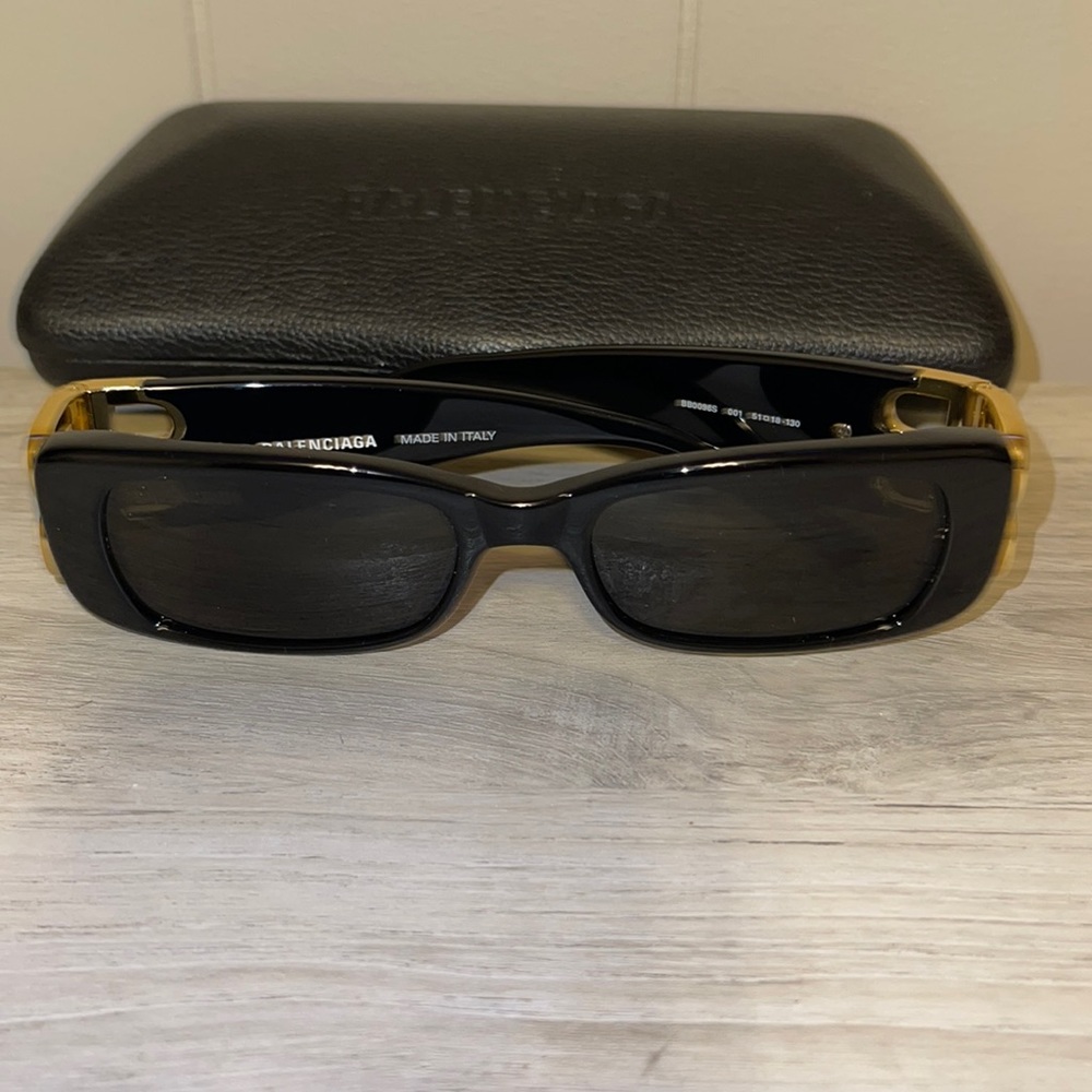 BALENCIAGA DYNASTY RECTANGLE SUNGLASSES IN BLACK